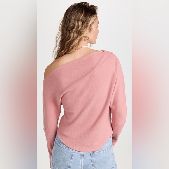 We The Free Fuji Off The Shoulder Thermal Top. Size Medium. Pink. Free People. - Picture 3 of 12